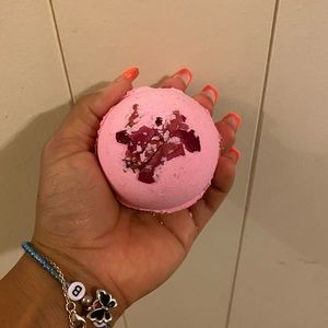 Rose Bath Bomb